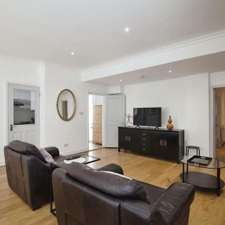 Lovely Kensington Flat Londra Exterior foto