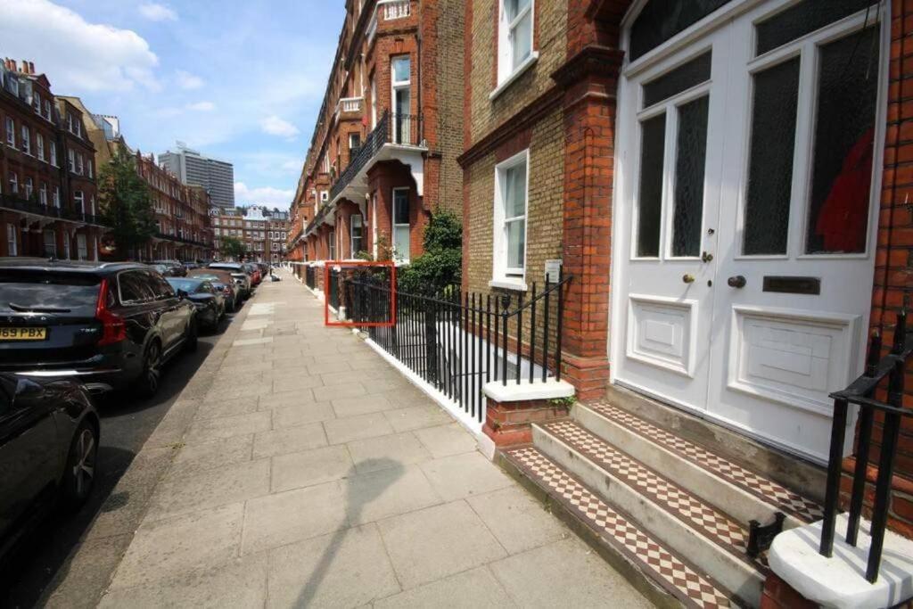 Lovely Kensington Flat Londra Exterior foto