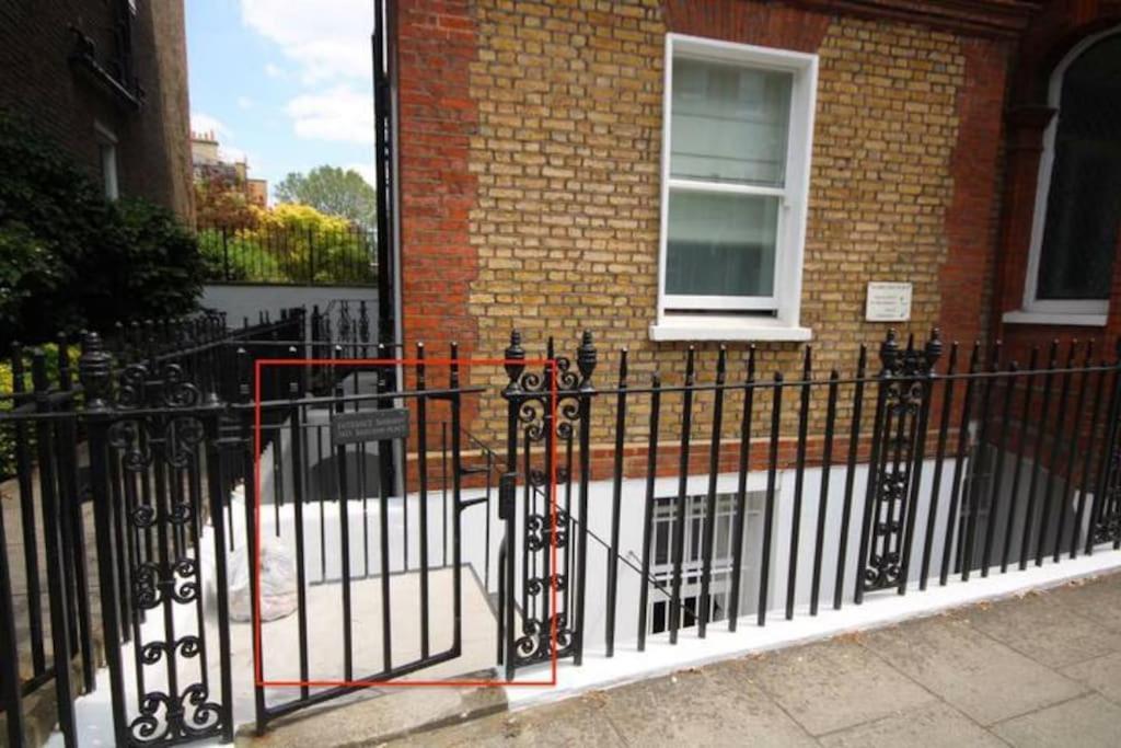 Lovely Kensington Flat Londra Exterior foto